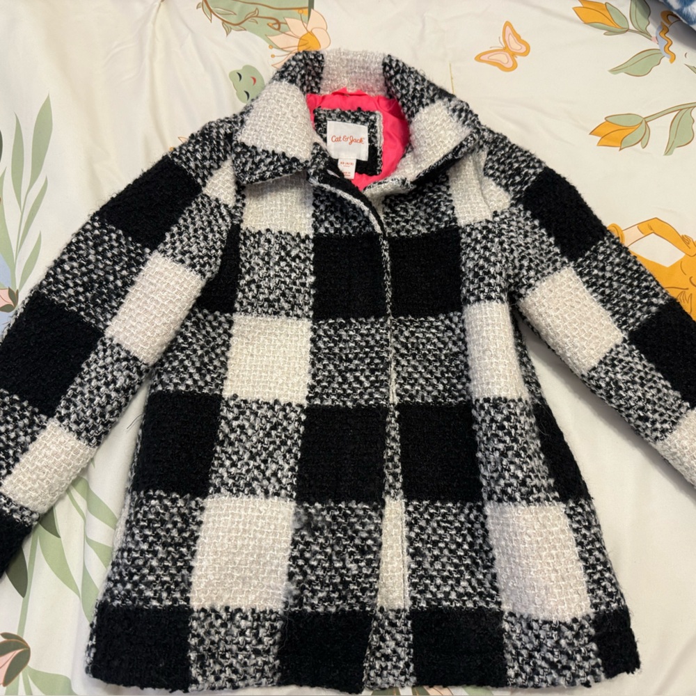 Girls Cat & Jack Black and White PeaCoat with Pink Lining size 4/5